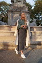 Load image into Gallery viewer, The Relaxed Sweatshirt - Sea Pine